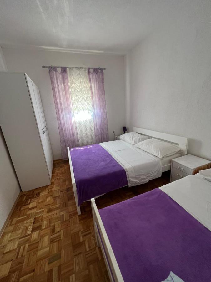 Apartment Vujcic Donji Okrug  Exteriér fotografie