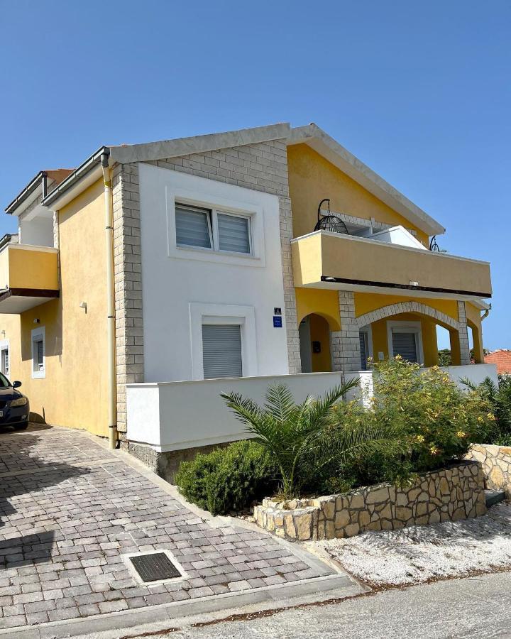 Apartment Vujcic Donji Okrug  Exteriér fotografie