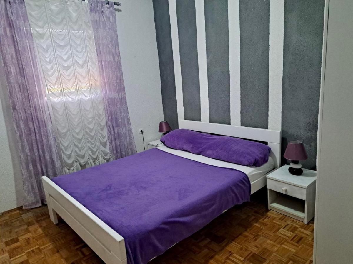 Apartment Vujcic Donji Okrug  Exteriér fotografie